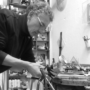 Rolf Blume in seinem Atelier